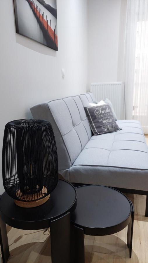 B&M Cozy Apartment Thessaloniki Buitenkant foto