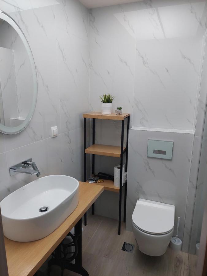 B&M Cozy Apartment Thessaloniki Buitenkant foto